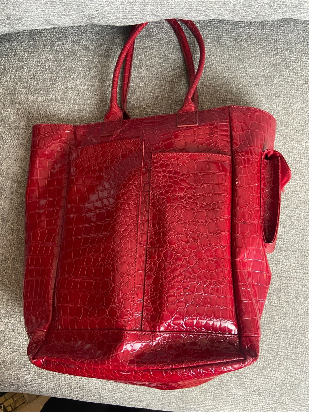 Buxton Red Croc-Embossed Patent Tote
